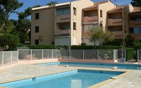 Studio avec piscine, proche plages